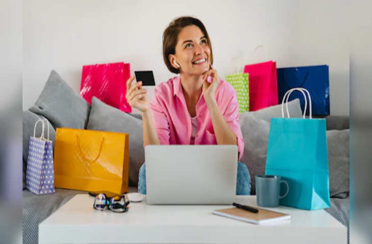 साल की आखिरी सेल का ऐलान, फोन-लैपटॉप से लेकर इलेक्ट्रॉनिक्स तक सस्ते में खरीदने का सुनहरा मौका