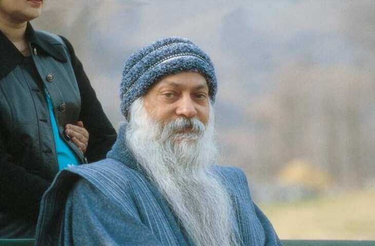 3 मिनट के इस वायरल वीडियो में Osho से समझिये कैसे अहंकार लिखता है मनुष्य की बर्बादी की कहानी ?