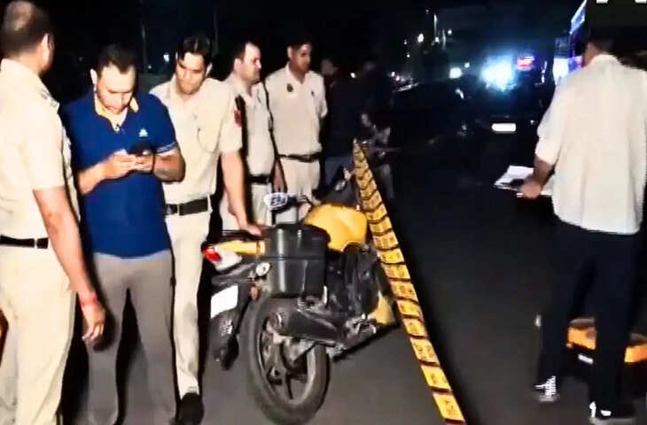 दिल्ली में देर रात सनसनीखेज वारदात: केशव चौक पर स्कूटी सवार युवक की गोली मारकर हत्या, इलाके में दहशत