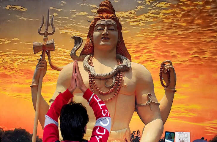 Sawan 2026 Vastu Upay: श्रावण माह से पहले इन शुभ चीजों का करें घर में प्रवेश, भोलेनाथ बरसाएंगे सुख, शांति और धन का आशीर्वाद
