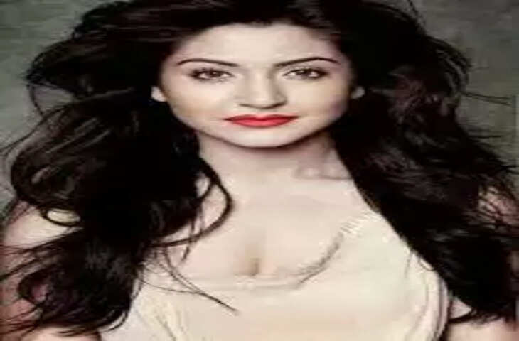 Anushka Sharma की Biography उम्र बॉयफ्रेंड परिवार करियर फिल्में प्रॉपर्टी गाड़ियां और नेट वर्थ