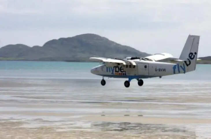 दुनिया के सबसे अनोखे एयरपोर्ट पर नहीं है रनवे, ऐसे होती है विमानों की लैंडिंग