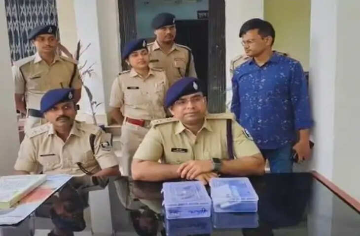 पूर्णिया में मोबाइल छिनतई गैंग के 3 सदस्य गिरफ्तार, 14 मोबाइल बरामद; बाइक लूट में 3 नाबालिग भी पकड़े गए