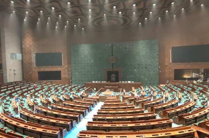 महिला आरक्षण पर बड़ी पहल: 2029 चुनाव से पहले 33% आरक्षण लागू करने की तैयारी, वीडियो में देंखे लोकसभा का आकार बढ़ सकता है