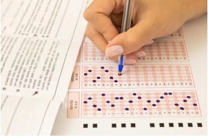 झुंझुनू में नीट यूजी परीक्षा के बाद OMR शीट अपने साथ ले गई छात्रा, प्रशासन के हाथ-पांव फूले&nbsp;