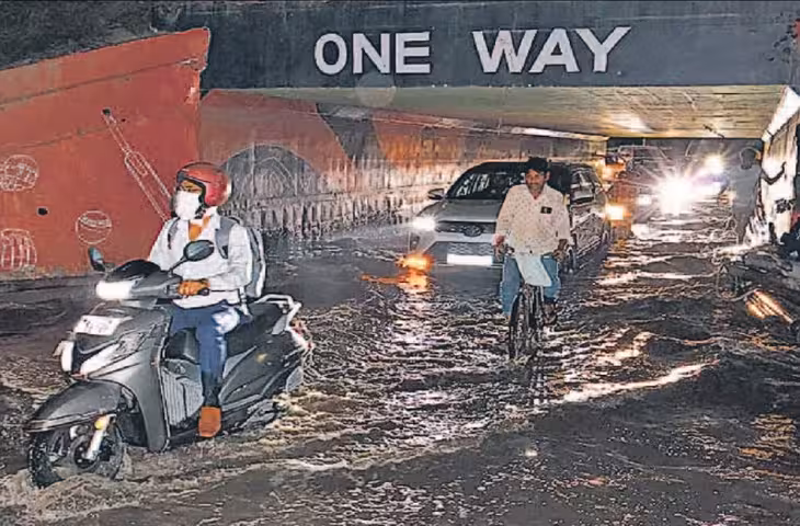 लखनऊ में इकाना स्टेडियम तक पहुंची बाढ़, अंडरपास में पानी भरा, आज भारत-वेस्टइंडीज मैच