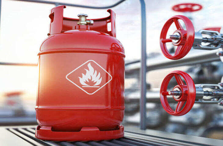 LPG Price Today: घरेलू गैस सिलेंडर के दाम स्थिर, जानें दिल्ली से पटना तक आज की कीमत