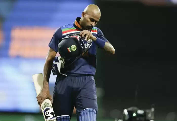 चीफ सिलेक्टर ने लगाई Hardik Pandya को सुनाई खरी खोटी, कहा NCA जाकर जल्दी हासिल करें फिटनेस