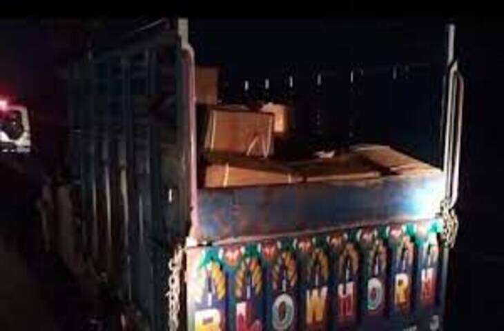 जयपुर में हाईवे पर पिकअप में 2075 किलो विस्फोटक मिला, वीडियो में जानें ड्राइवर और मालिक का नहीं कोई अता पता