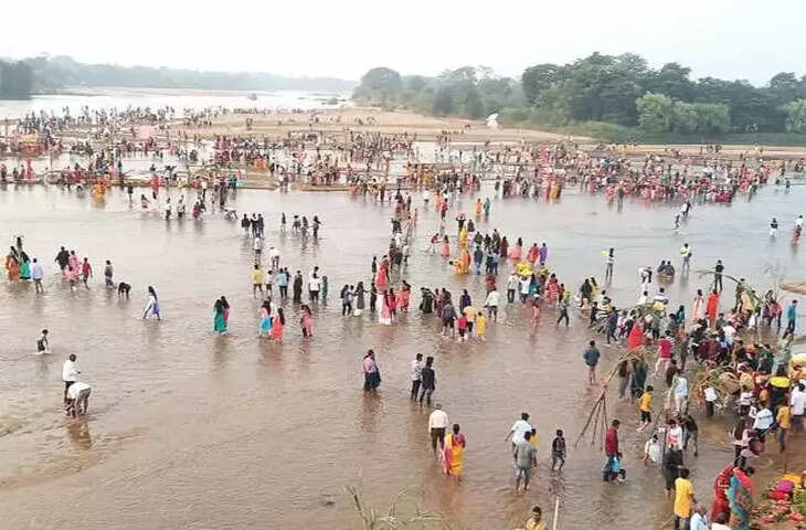 Ranchi Chhath Puja 2021 छठ महापर्व पर पूरे झारखंड में दिखा आस्&zwj;था का जनसैलाब, देखें खास तस्&zwj;वीरें
