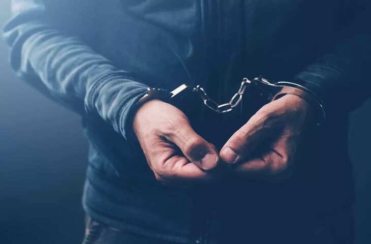 बहन के साथ यौन शोषण का मामला, पीड़िता का सौतेला भाई गिरफ्तार