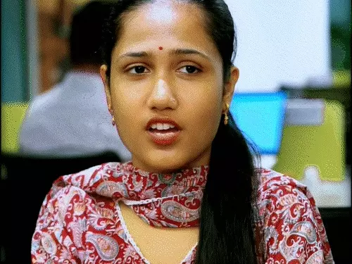 आपकी आवाज बनेगा &lsquo;भास्कर समाधान&rsquo;: टूटी सड़क, गड्ढे, जाम या कचरे की समस्या? शिकायत नहीं, पोस्ट कीजिए