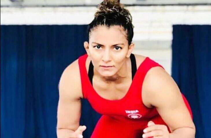 Geeta Phogat Birthday: कॉमनवेल्थ में गोल्ड जीतकर इतिहास रचने वाली गीता फोगाट के जन्मदिन पर जाने इनके जीवन के अनकहे किस्से&nbsp;