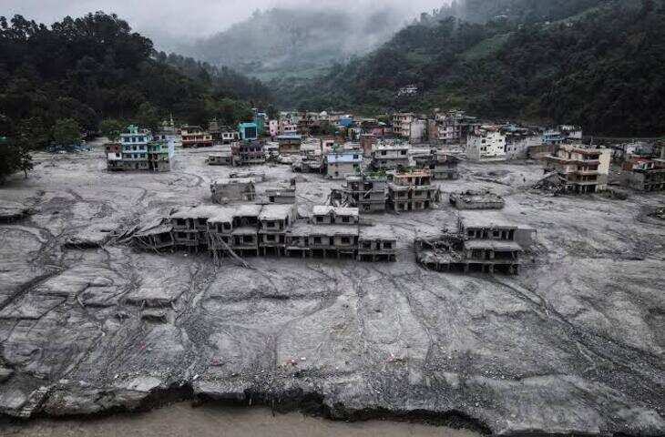 नेपाल बाढ़ त्रासदी: भारत ने भेजी राहत सामग्री की 8वीं खेप, वीडियो में जाने अब तक 130 टन से ज्यादा मदद पहुंचाई