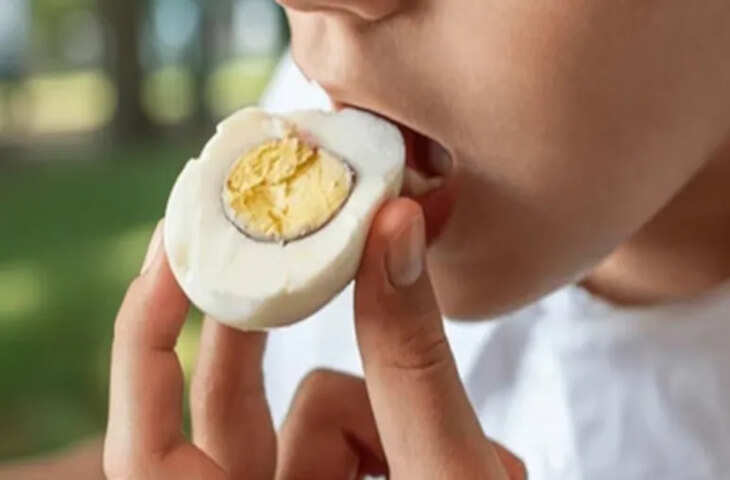 सर्दियों में अंडा है ठंड से लड़ाई का सुपरफूड, इम्यूनिटी बढ़ाए और थकान भगाए शरीर में गर्मी लाए