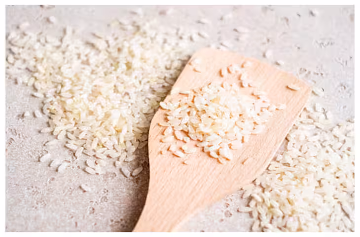 Rice Price Hike: चावल की कीमतों में 10% तक उछाल, उत्पादन घटने से भारत के निर्यात पर पड़ सकता है असर