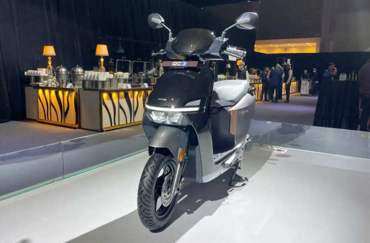 Honda Electric Scooter: 145 KM की लंबी रेंज के साथ Honda ने पेश किया नया स्कूटर, एडवांस फीचर्स से है लैस