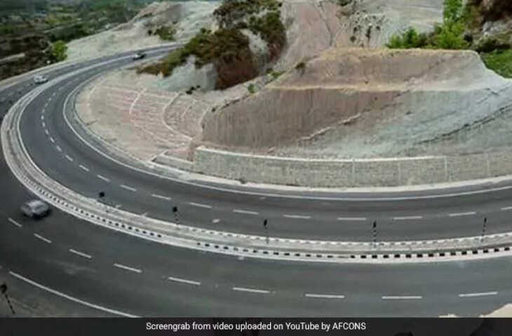 Lucknow &nbsp;मुंशीपुलिया रिंग रोड की सर्विस लेन खतरनाक