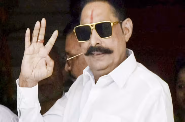 पटना स्नातक MLC चुनाव में JDU को झटका! अनंत सिंह ने पार्टी प्रत्याशी नीरज कुमार के बजाय निर्दलीय अनुज सिंह को दिया समर्थन