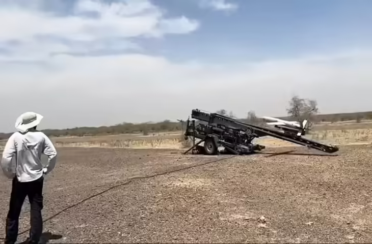 भारत ने फिर दिखाई ताकत, 14 हजार फीट की ऊंचाई से 100 KM दूर निशाना साधने वाले &lsquo;वायु अस्त्र-1&rsquo; का सफल टेस्ट