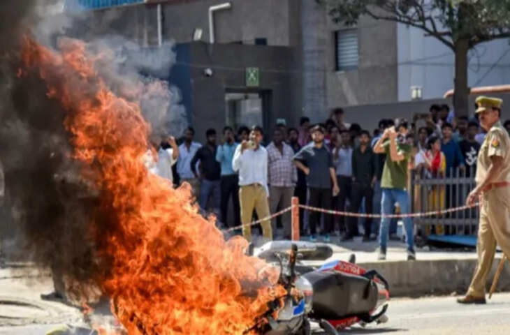 नोएडा दंगे में नया ट्विस्ट, पाकिस्तान कनेक्शन की आशंका; QR कोड के जरिए बनाए गए WhatsApp ग्रुप से फैला विवा