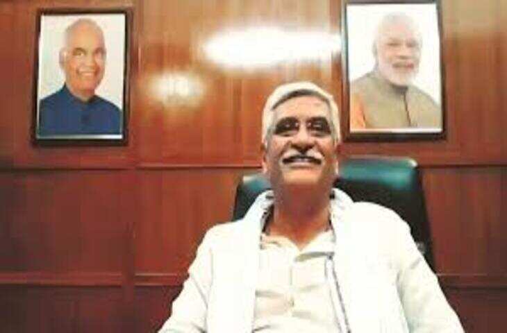 जयपुर में गजेंद्र सिंह शेखावत का कांग्रेस पर हमला, वीडियो में बोले- &ldquo;बीजेपी दुनिया का सबसे बड़ा राजनीतिक परिवार&rdquo;