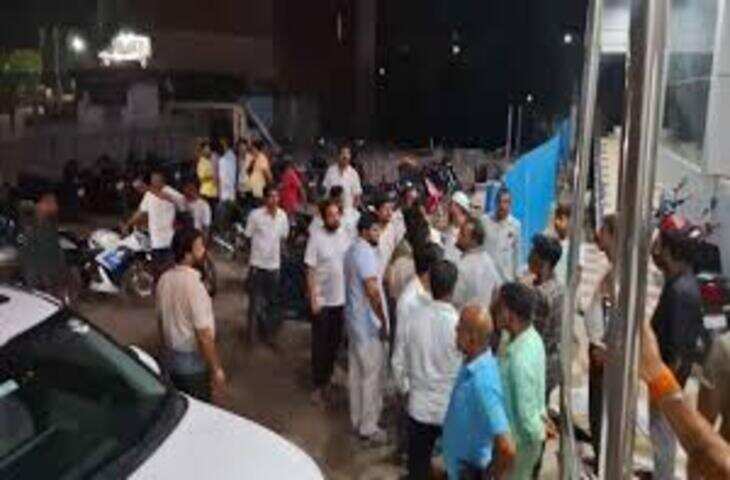 बिहार के बक्सर में सुबह-सुबह ताबड़तोड़ फायरिंग, 3 लोगों की मौत, 2 की हालत गंभीर