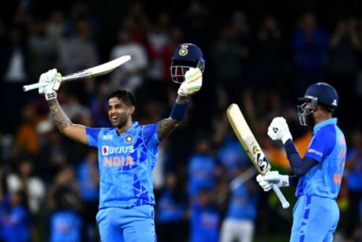 ICC टी20 क्रिकेटर ऑफ द ईयर का भारत के बल्लेबाज सूर्यकुमार यादव ने जीता पुरस्कार !