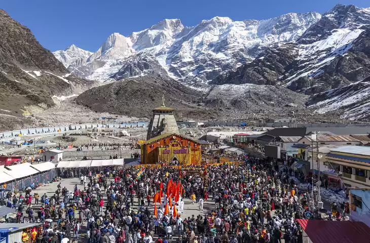 चारधाम यात्रा के 5 हफ्तों में कई श्रद्धालुओं की मौत, स्वास्थ्य कारण बने बड़ी चिंता