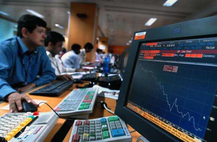 Stock Market Update: आज इन 10 शेयरों पर रहेगी नजर, खबरों के चलते दिख सकता है बड़ा एक्शन