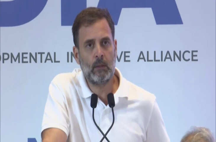 'ऐसे कैसे चलेगा गठबंधन?' INDIA ब्लॉक की बैठक में लेफ्ट नेताओं ने राहुल गांधी को ही सुना दिया, मचा सियासी हंगामा​​​​​​​