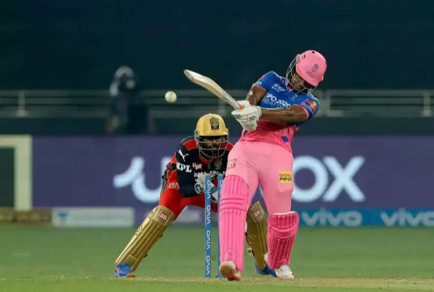 Evin Lewish-111111111