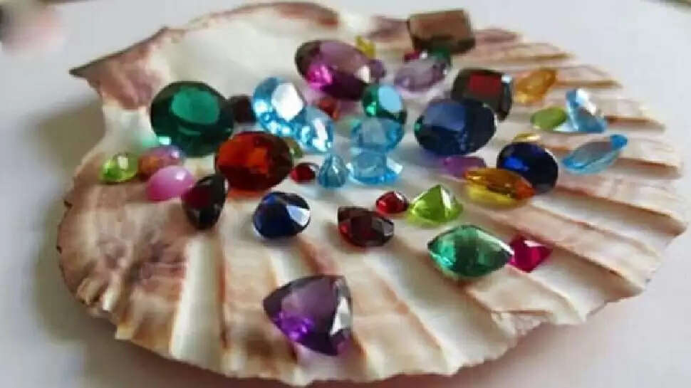 Ruby gemstone benefits wearing rules manikya stone fayde 