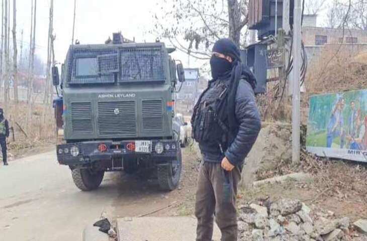 लश्कर-ए-तैयबा का कश्मीर नेटवर्क पकड़ा गया, 16 साल से फरार सरगना अबू हुरैरा समेत पांच