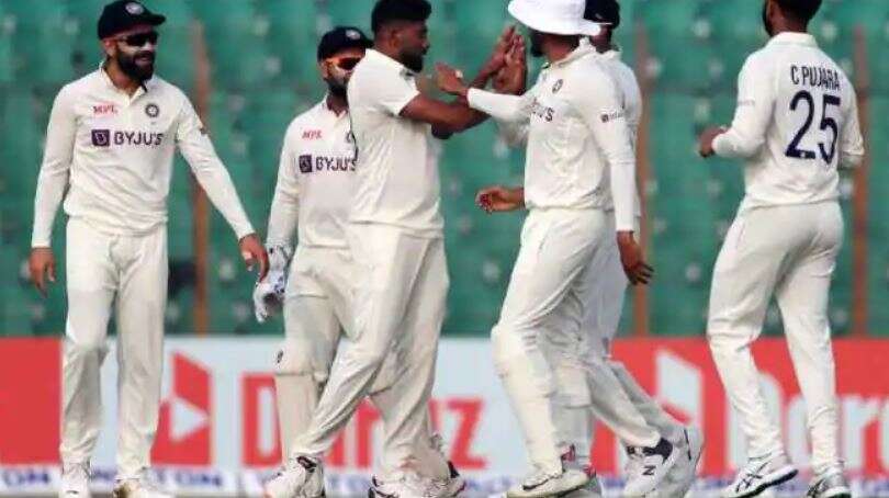 Kuldeep Yadav-1-11-11