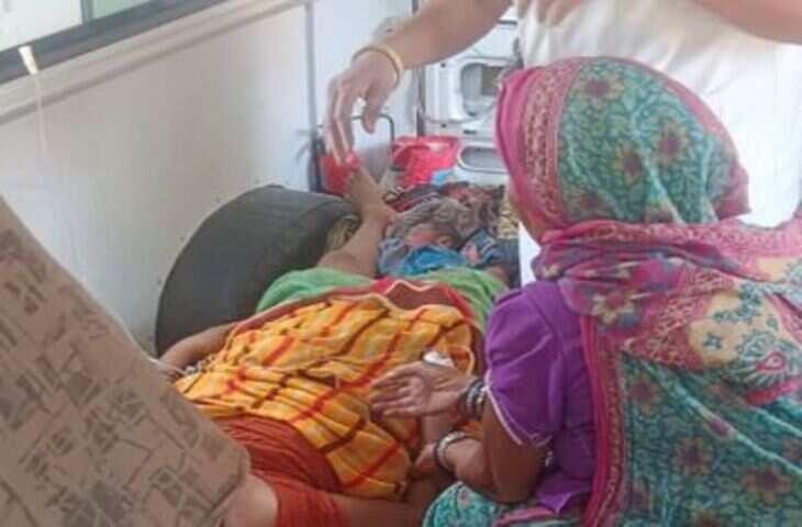 छिंदवाड़ा में शर्मनाक तस्वीर: प्रसव पीड़ा से तड़पती महिला को खटिया पर नदी पार कराया, रास्ते में हुई डिलीवरी