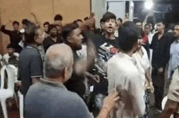 भोपाल में सरकारी स्कूलों के ऑडिट को लेकर CJP की बैठक में हंगामा, छात्रों ने उठाए सवाल