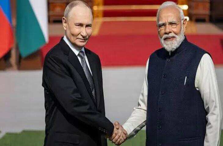 जिस रूस से भारत खरीदता है तेल, अब उसी को भेज रहा पेट्रोल, यूक्रेन के ड्रोन हमलों से बदले हालात