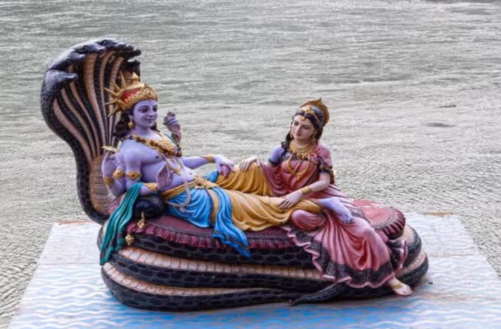 Chaturmas 2026: कब से शुरू होगा चातुर्मास? जानें किस एकादशी से होती है शुरुआत और चार महीनों के नियम