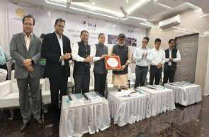 उद्यमियों के लिए रत्नागिरी उद्योग केंद्र &ndash; उद्योग मंत्री डॉ. उदय सामंत