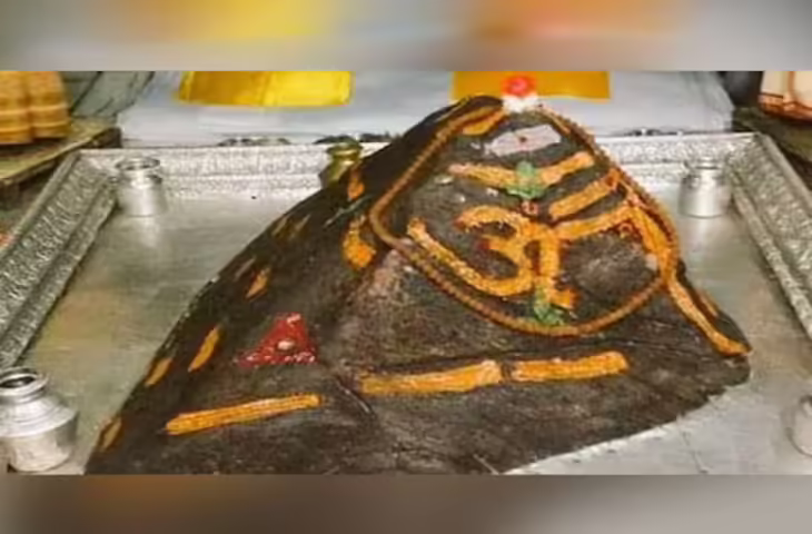 केदारनाथ मंदिर के त्रिकोणीय शिवलिंग का रहस्य: महाभारत काल से जुड़ी पौराणिक मान्यता