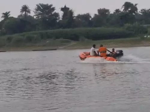 मुजफ्फरपुर में नदियां खतरे के निशान से नीचे, 16 पंचायतों पर प्रशासन की खास नजर; तीन दिन से हो रही मॉनिटरिंग
