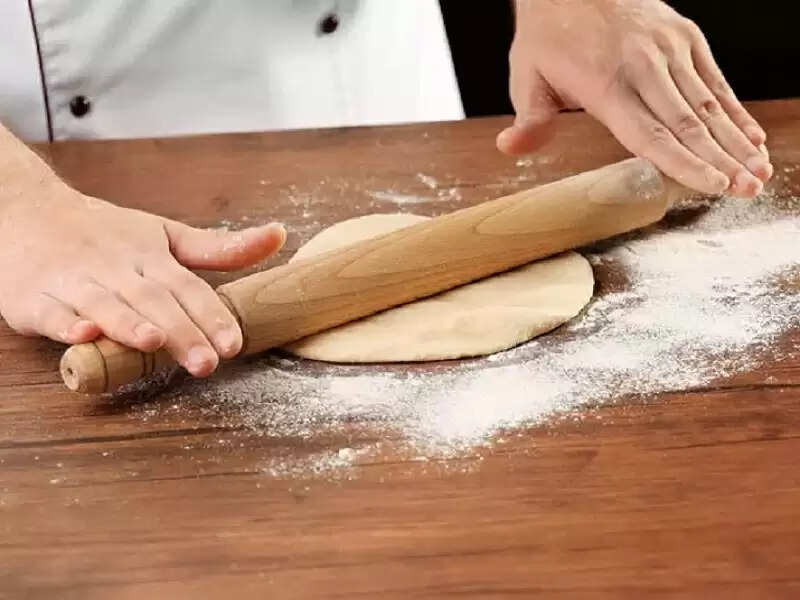 Vastu tips for kitchen chakla belan at home according to vastu shastra