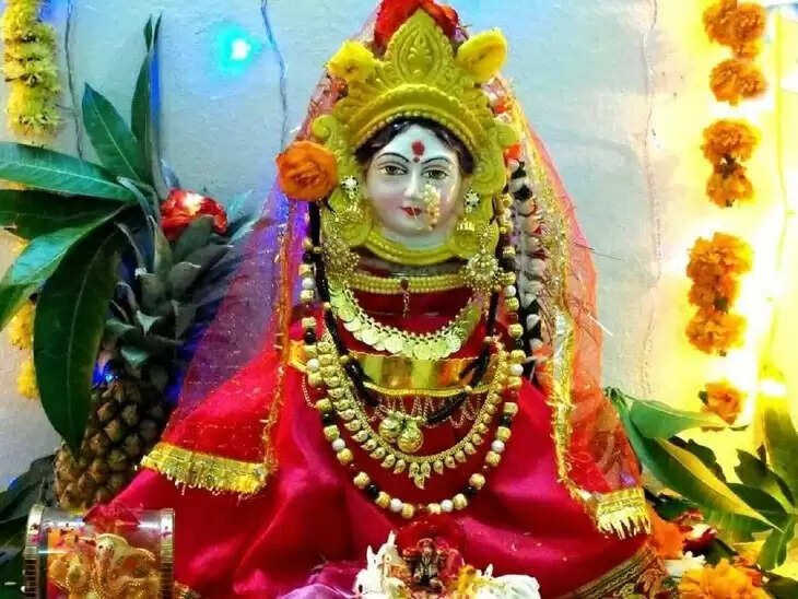 read maa parvati chalisa path on mangala gauri vrat puja&nbsp;