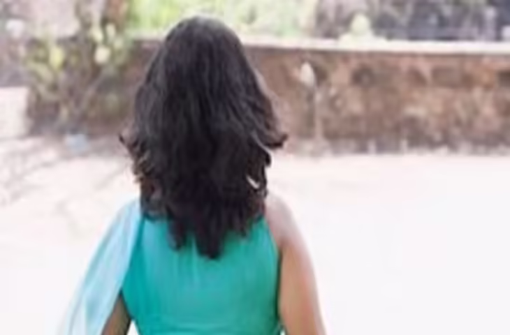 नहा रही पत्नी की अश्लील वीडियो... फिर धमकाने लगा पति, बोला- तुझसे सुंदर तेरी बहन, महिला के संगीन आरोप