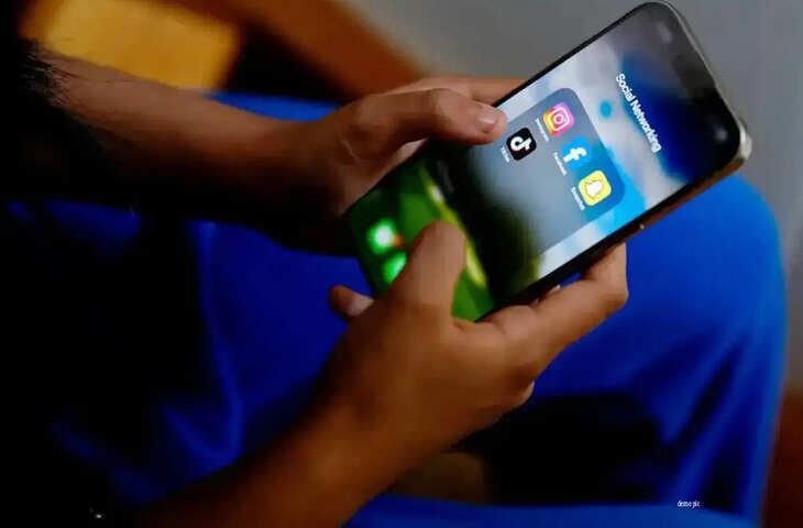 मोबाइल की लत से बचने के लिए अपनाएं स्वस्थ दिनचर्या: बी.एल. शर्मा