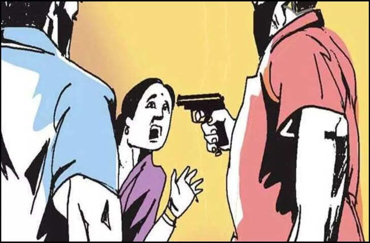 कंपू में दिनदहाड़े वृद्धा से लूट, EOW हवलदार की मां पर चार बदमाशों ने किया हमला