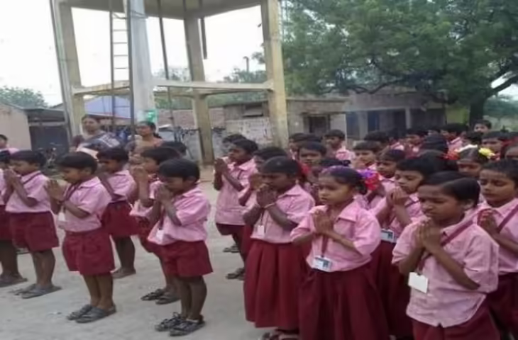 पाठ्यक्रम में बदलाव पर सियासत तेज, सरकार ने बताया सांस्कृतिक जुड़ाव का प्रयास; कांग्रेस ने लगाए एजेंडा थोपने के आरोप