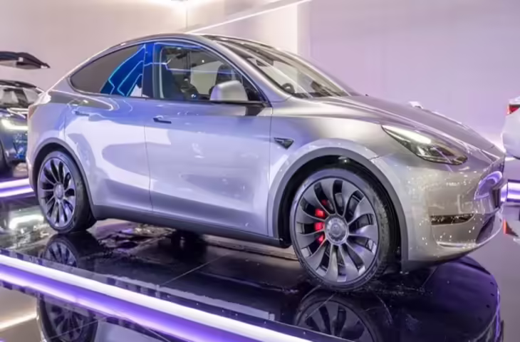 भारत में Tesla को भारी झटका!&nbsp;छह महीने बाद भी नहीं मिल रहे खरीददार, अब कंपनी दे रही लाखों का डिस्काउंट&nbsp;