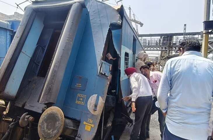 लुधियाना में वैष्णो देवी एक्सप्रेस के साथ बड़ा हादसा, चलते-चलते दो हिस्सों में बंटी ट्रेन, बाल-बाल बचे 1200 यात्री&nbsp;&nbsp;